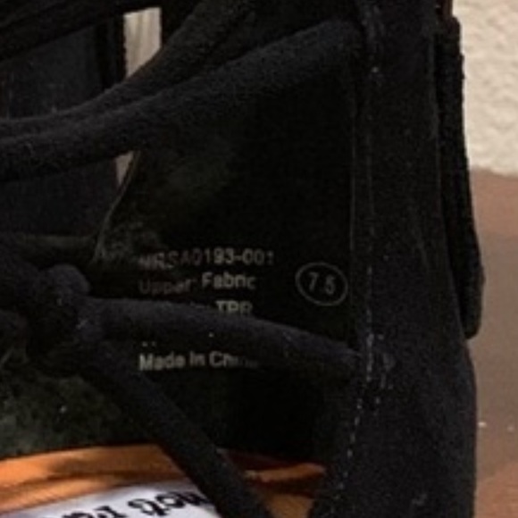 Not rated Strappy Sandals! NIB! - Picture 7 of 7